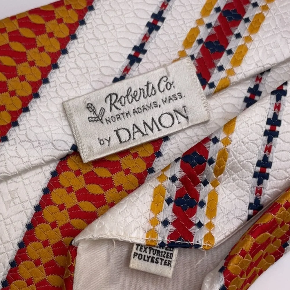 Damon Neck‎ tie